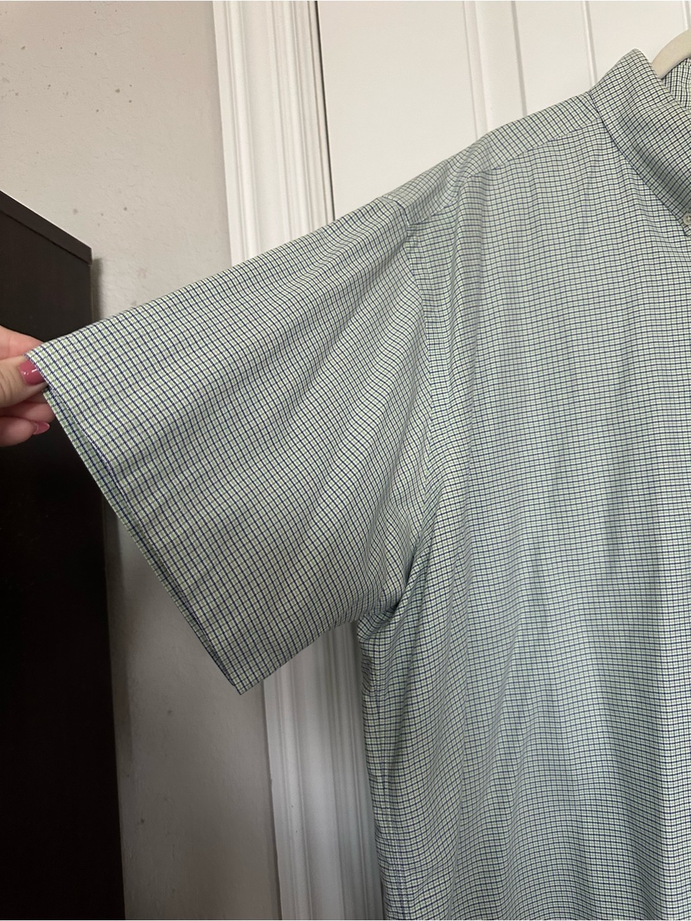 Ralph Lauren Men’s Short-Sleeve Button-Down Shirt in Light Green Check - Picture 3 of 7